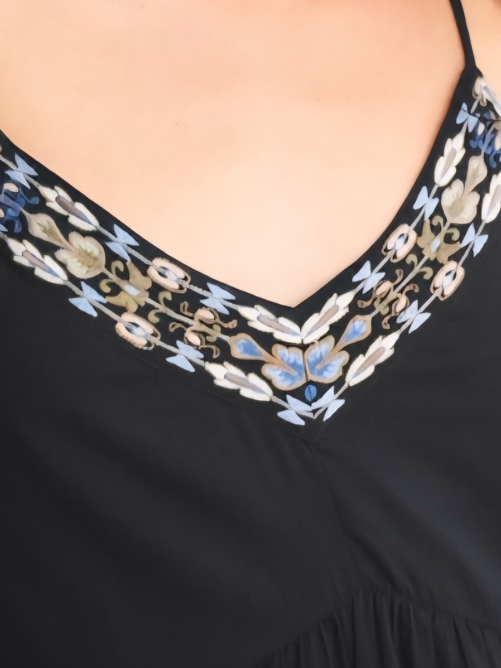 Abercrombie V-Neck Flowy Maxi